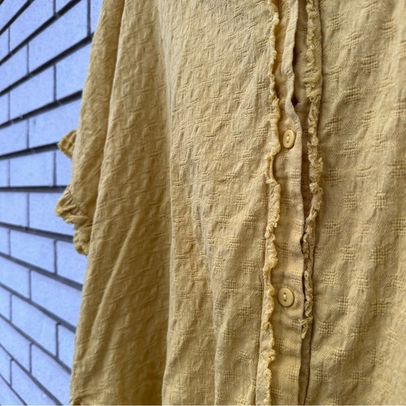Umgee Gold Mustard Yellow Textured Cotton Button Down High/Low Raw Oversized Top - Picture 5 of 9